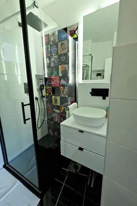 Wonderland Electric Mit Balkon Im Zentrum Zadar Apartment