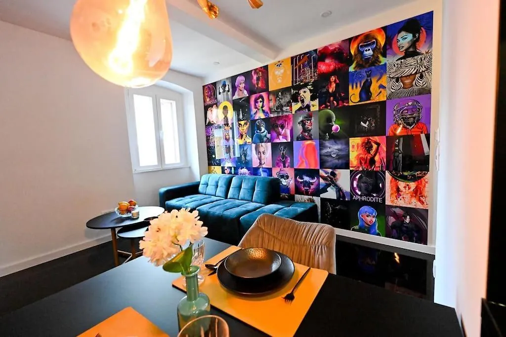 Wonderland Electric Mit Balkon Im Zentrum location